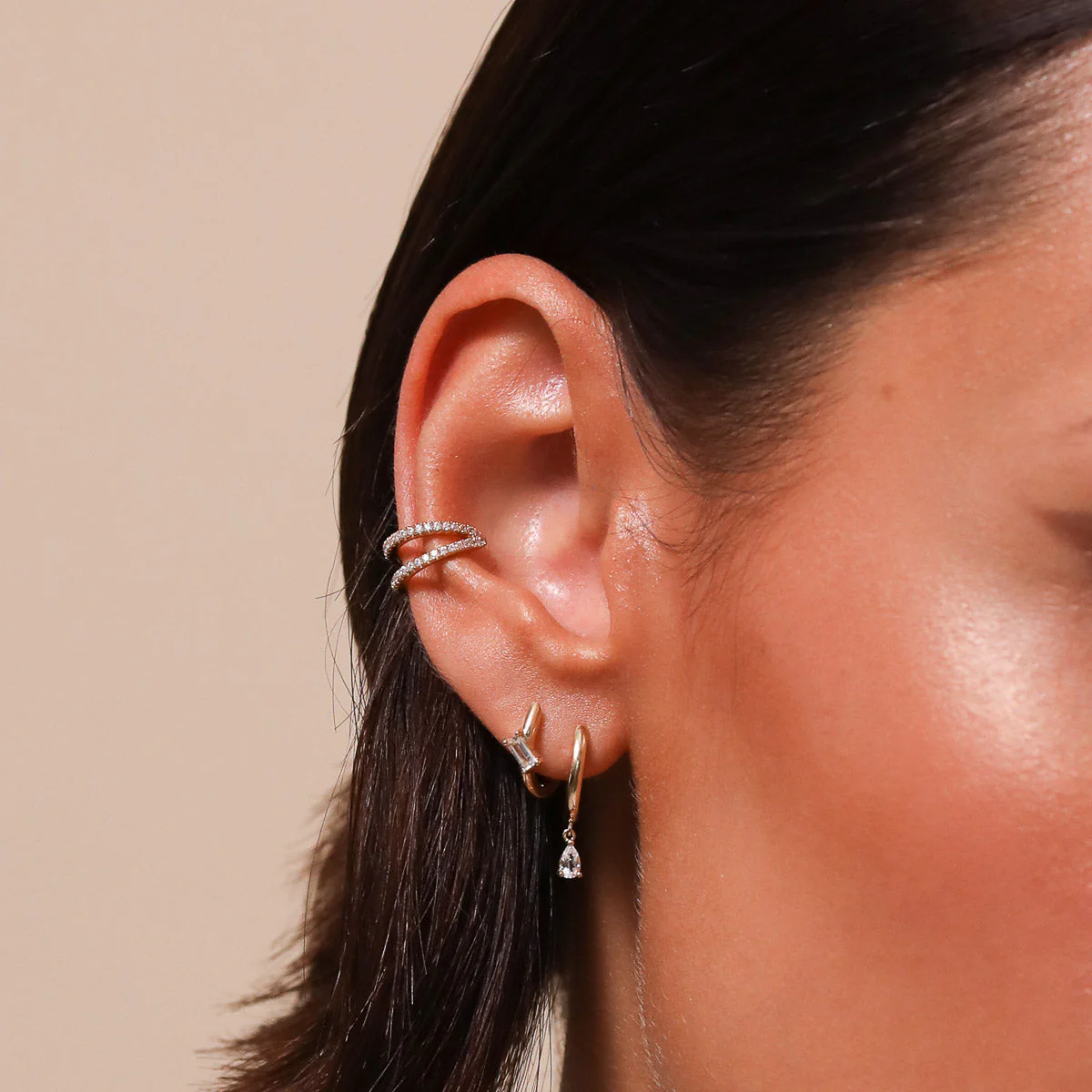 Baguette Piercing Hoop in Solid Gold - Image 4