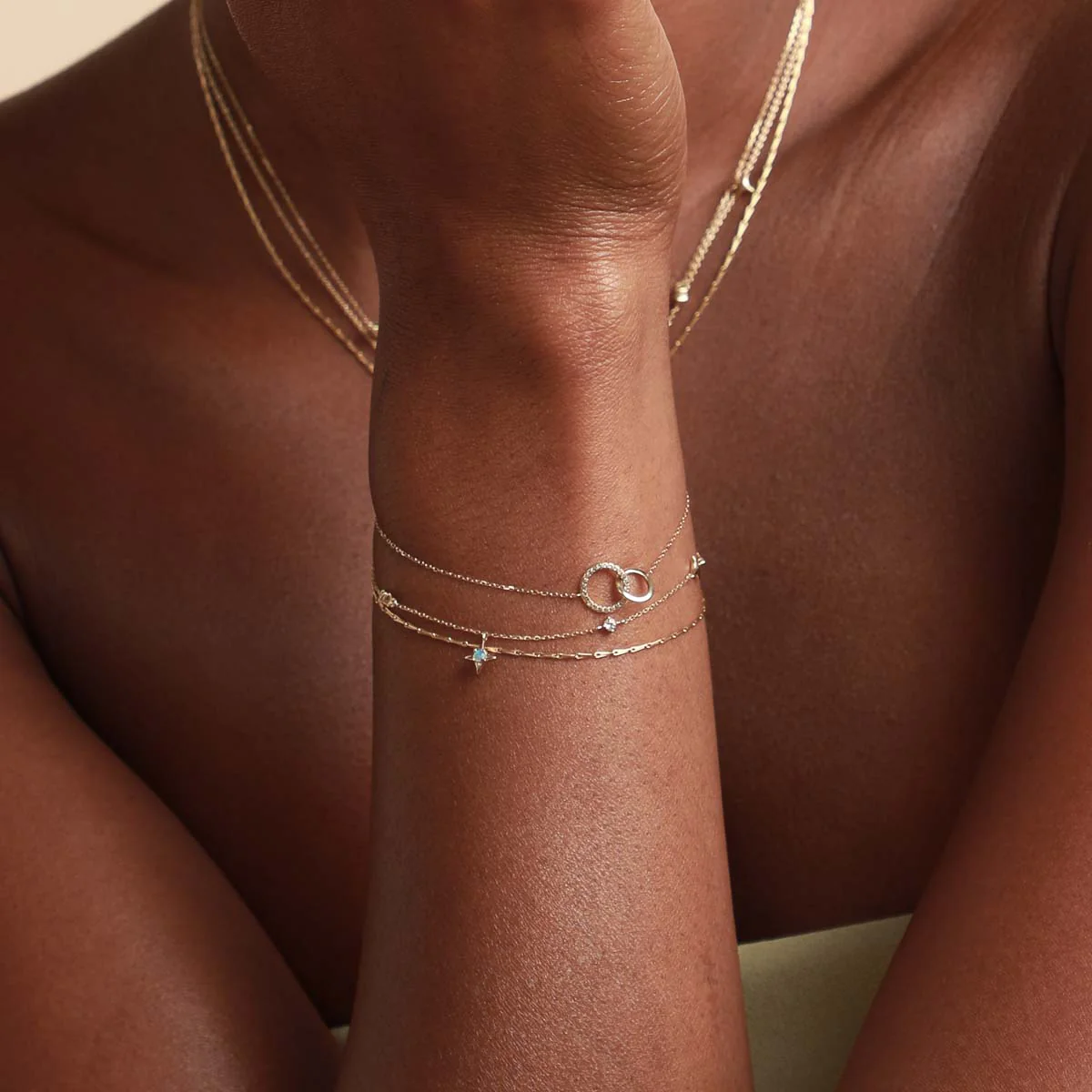 Cosmic Star Opal Charm Bracelet in Solid Gold - Image 3