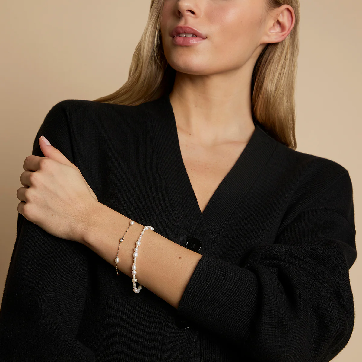 Pearl Bracelet Stacking Set in Gold - Image 4