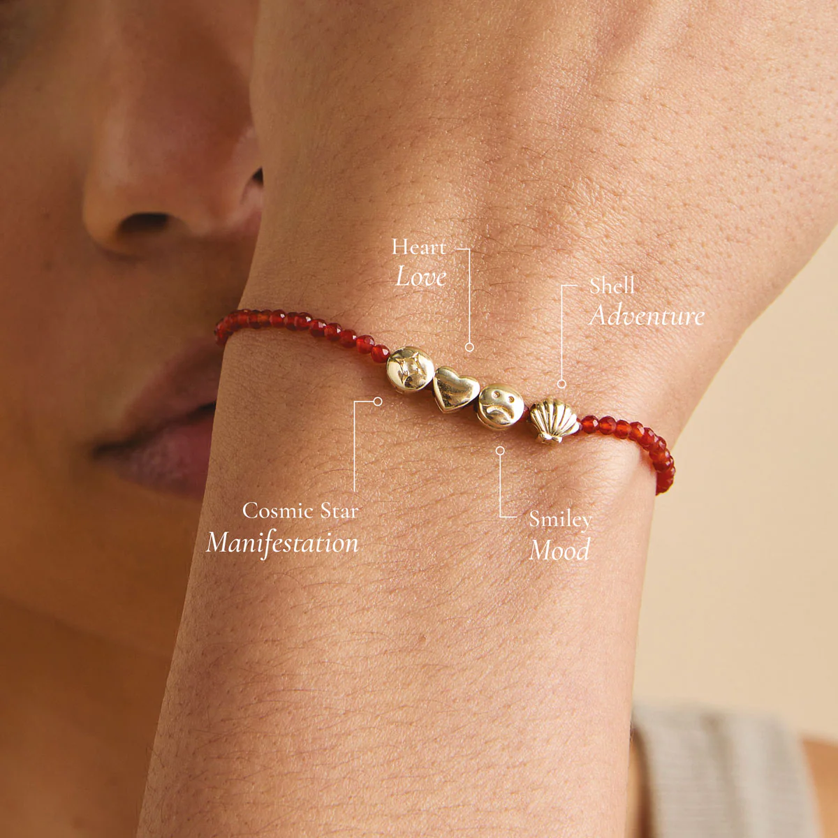 Smiley Click Charm in 9k Gold - Image 4