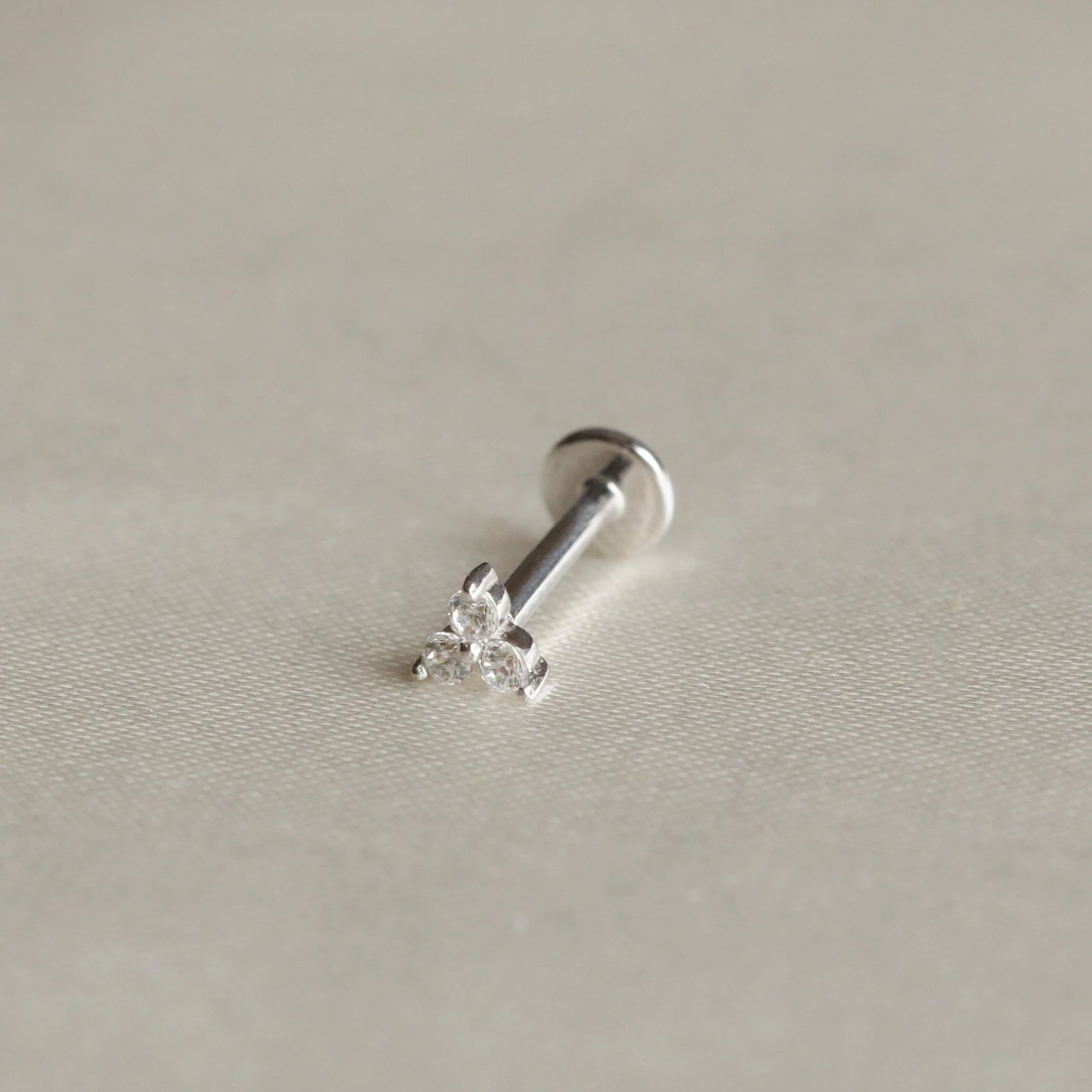 Solid White Gold Triple Crystal Piercing Stud - Image 4